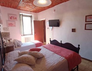 Double Room with Private Bathroom