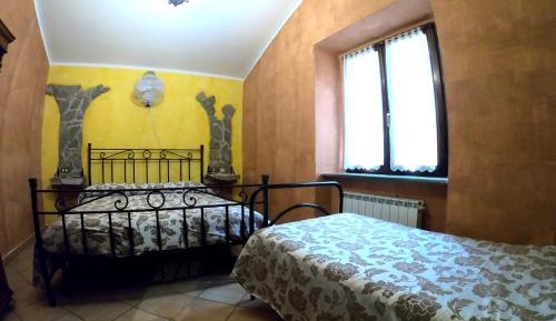 Basic Triple Room