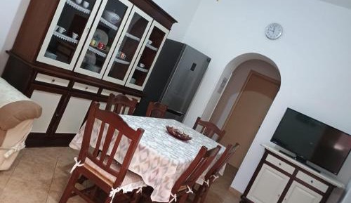 One-Bedroom Apartment with City View