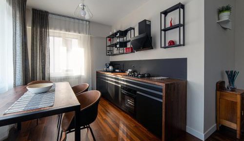 Two-Bedroom Apartment with City View