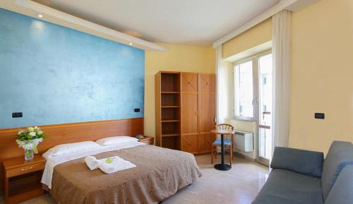 Double Room with Balcony and Sea View