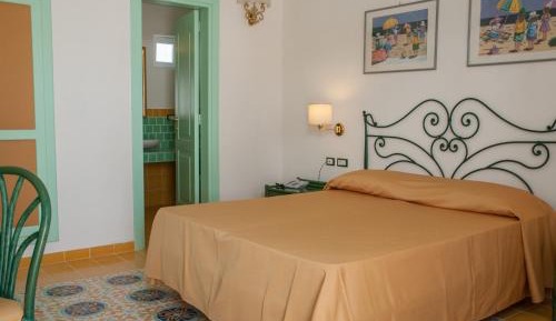 Standard Double or Twin Room with Courtyard View