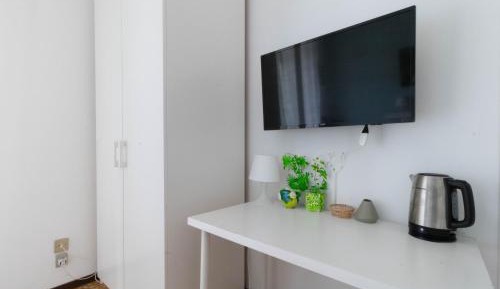 Standard Double Room with Shared Bathroom