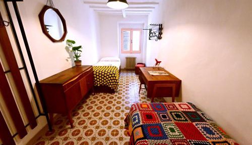 Twin Room with Shared Bathroom