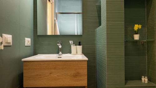 Large Double or Twin Room