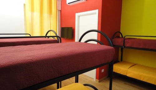 Bunk Bed in Male Dormitory Room 