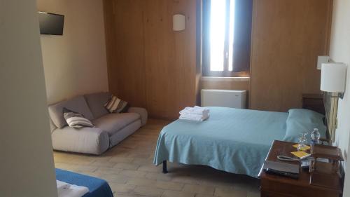 Comfort Triple Room with Shower