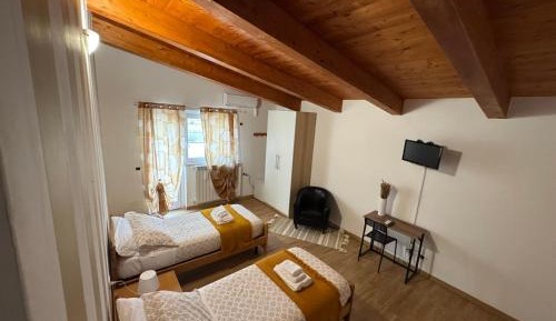 Double or Twin Room with Private Bathroom