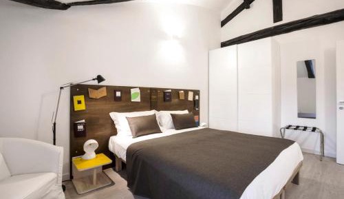 Small One-Bedroom Apartment - Attic