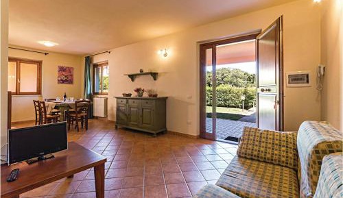 Three-Bedroom Vacation Home 