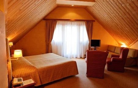 Large Double Room