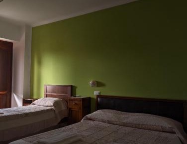 Quadruple Room with Mountain View