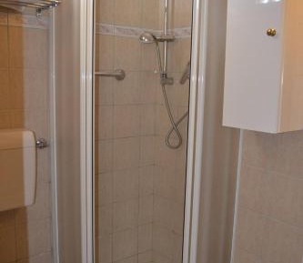Standard Single Room with Shower