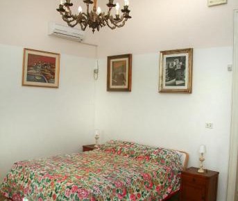 Double or Twin Room with Bathroom