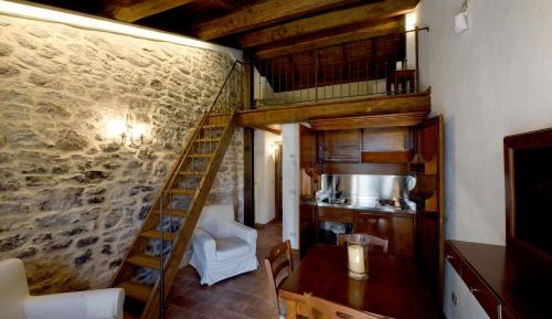 One-Bedroom Standard Apartment