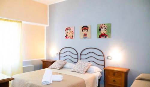 Triple Room with Private Bathroom