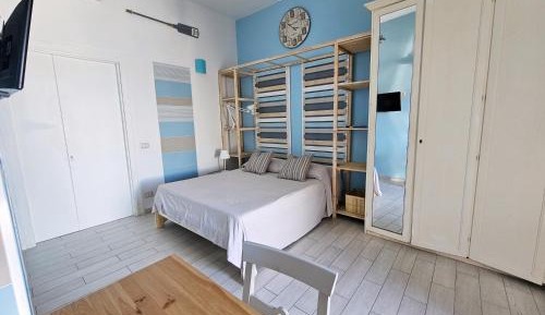 Studio with Sea View