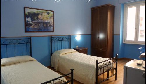 Double or Twin Room with Private External Bathroom