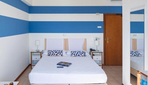 Double or Twin Room with Balcony