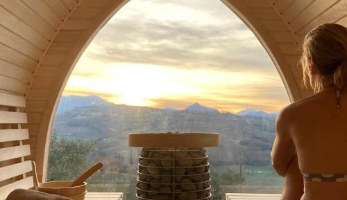 Suite with Mountain View