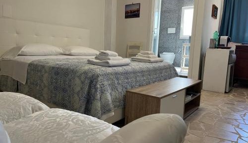 One-Bedroom Suite