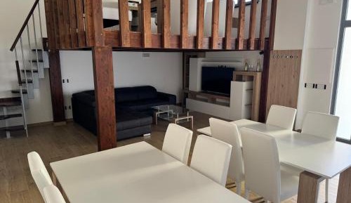 Studio with Sofa Bed