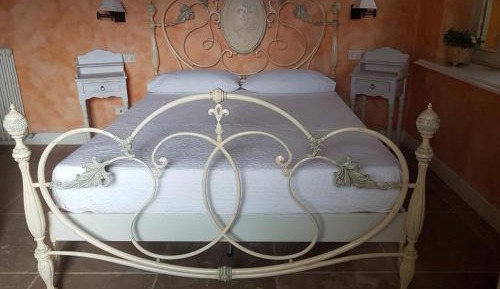 Deluxe Double Room with Shower