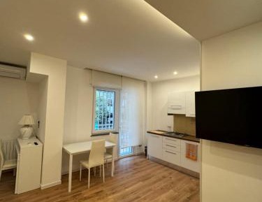 Studio with Balcony
