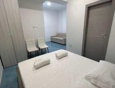 Quadruple Room with Private Bathroom