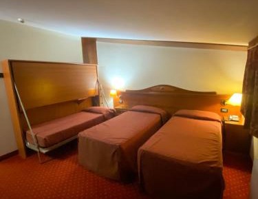 Classic Triple Room