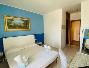 Double Room with Balcony (2 Adults + 1 Child)