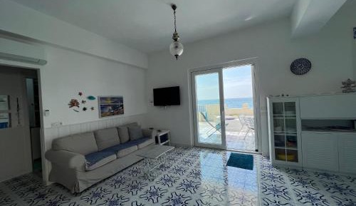 Villa - Beach Front