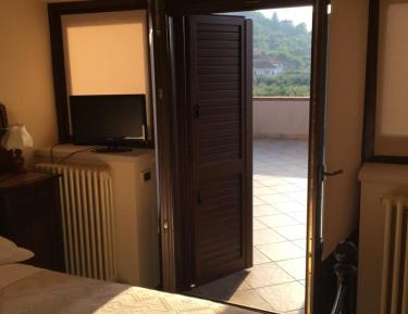 Triple Room with Terrace