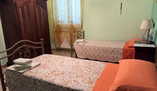 Standard Twin Room