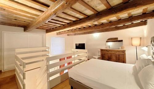 Maisonette