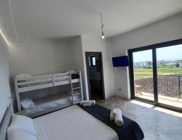 One-Bedroom Apartment with Balcony