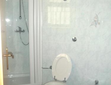 Basic Triple Room