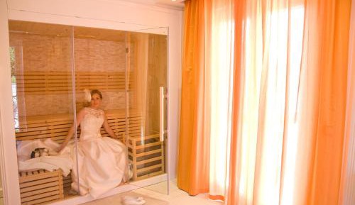Deluxe Suite with Spa Bath