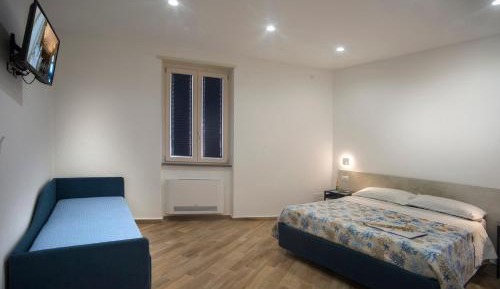 Basic Triple Room