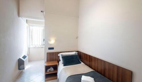 Economy Single Room