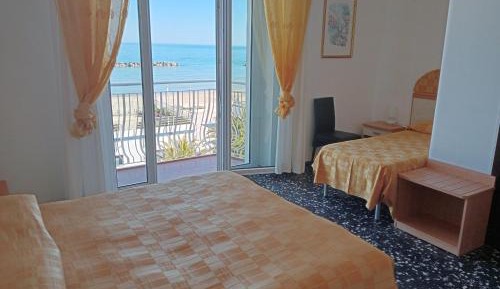 Superior Triple Room with Sea View