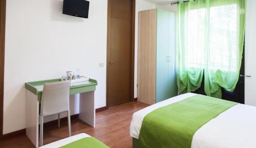Triple Room with Garden View