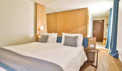 Large Double or Twin Room