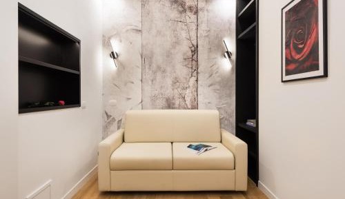Deluxe Suite with Spa Bath