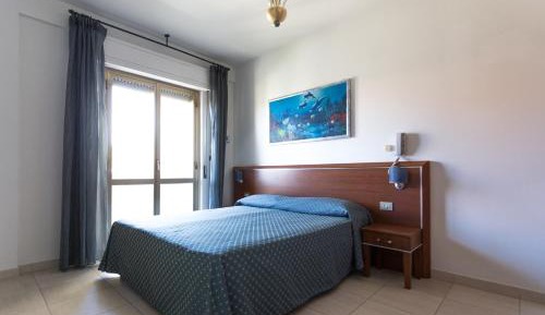 Double or Twin Room with Private Bathroom