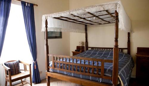 Double or Twin Room with Small Terrace