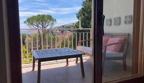 Apartment with Sea View
