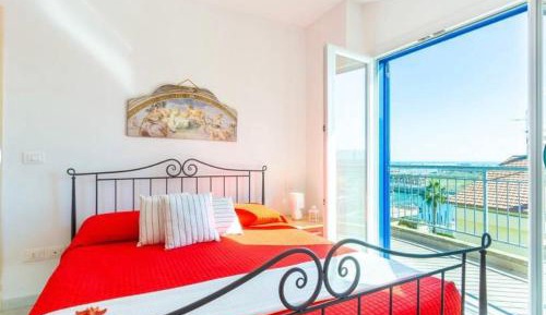 Two-Bedroom Apartment with Terrace and Sea View