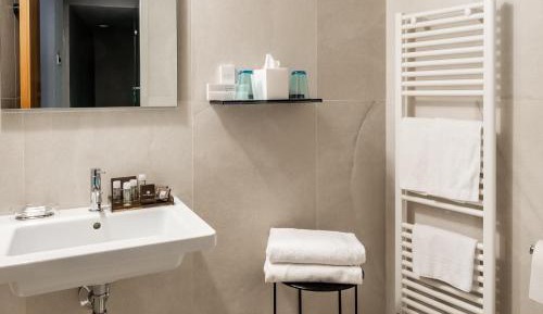 Suite with Spa Bath
