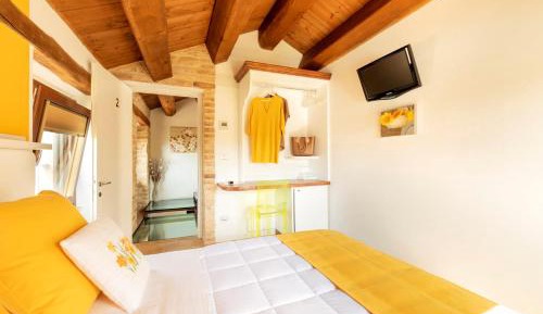 Double Room with Pool View
